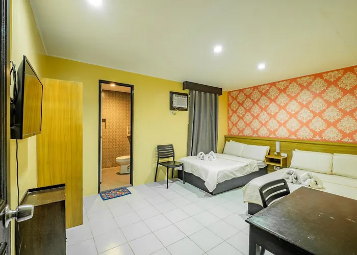 Juliano Hotel